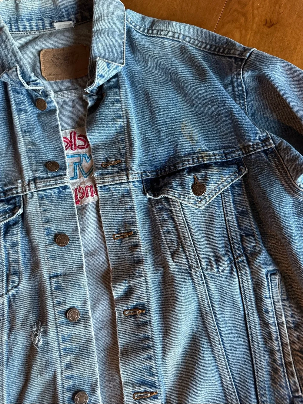 Vintage 90s Disneyland Mickey’s Toontown Distressed Denim Jacket XL